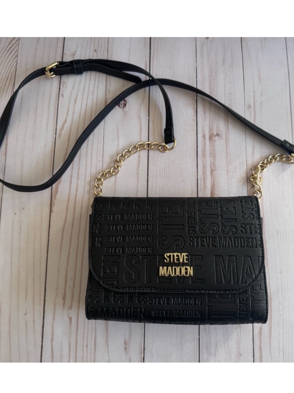 Steve Madden black crossbody